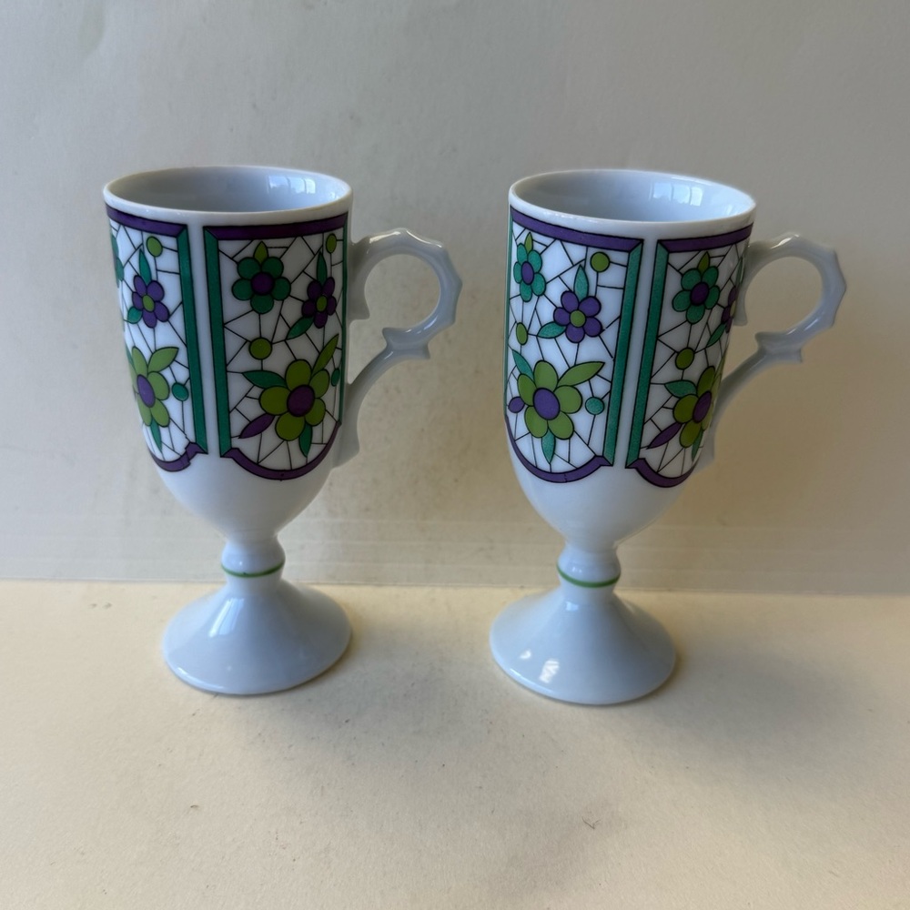 2 Vintage Da-Vinci Pedestal Demitasse Ceramic Green & Purple Floral Cup Mug